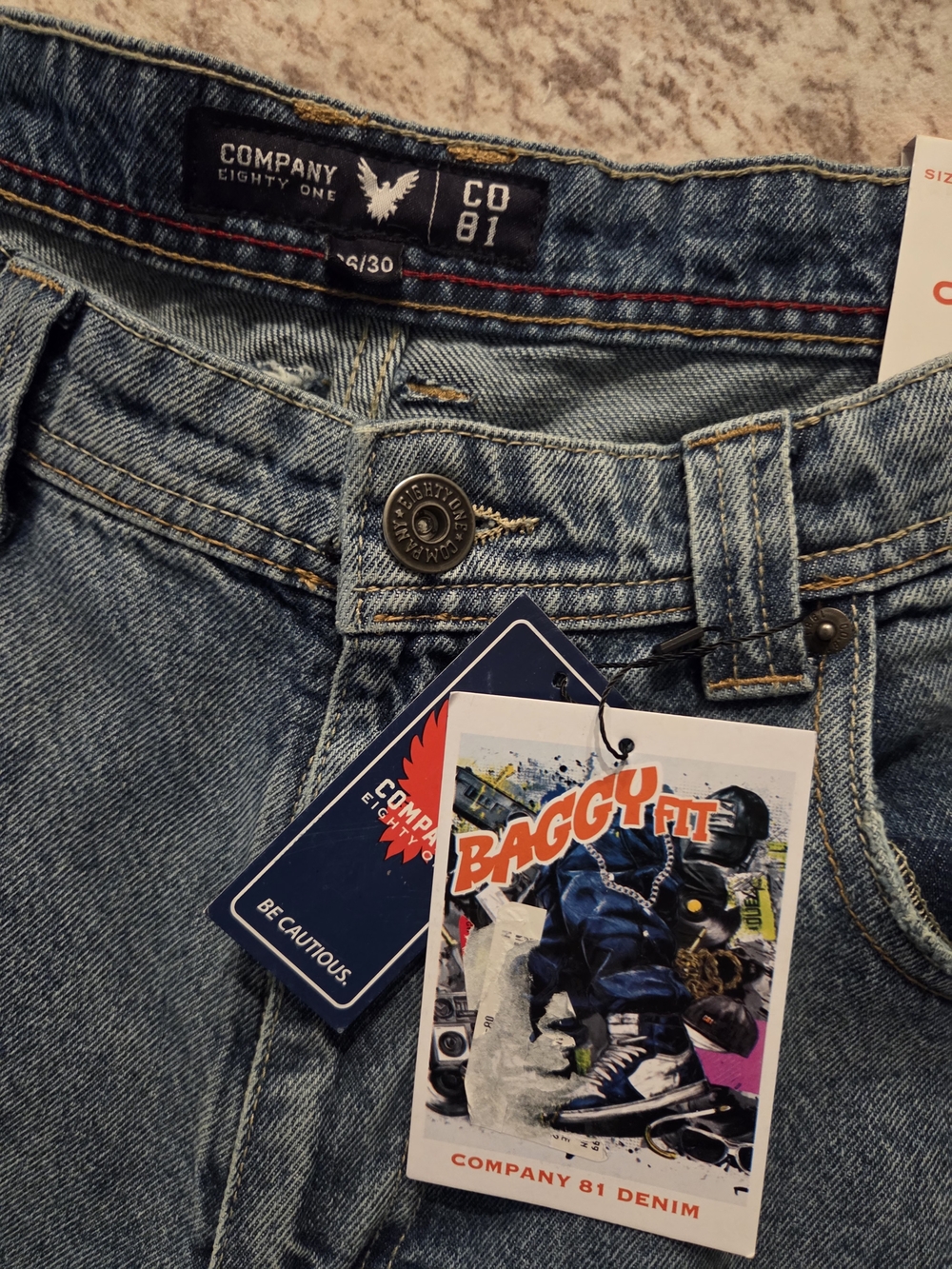 Vintage Baggy Fit Men’s Jeans in Light Blue - Picture 7 of 8